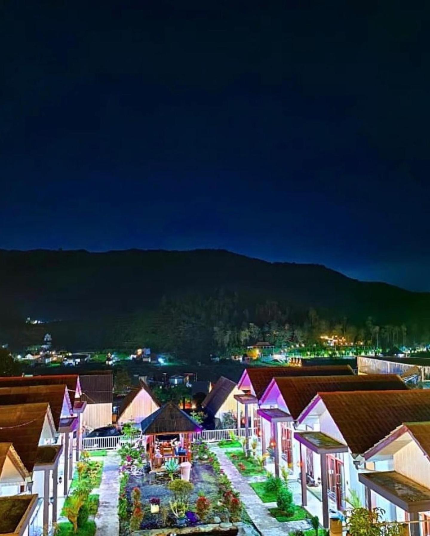 Villa Madinna Dieng Diyeng Luaran gambar